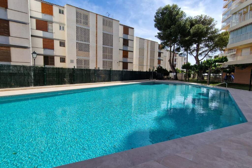 Apartamento 3 Habitaciones Con Piscina Y Vistas Al Mar بينيكاسّين المظهر الخارجي الصورة