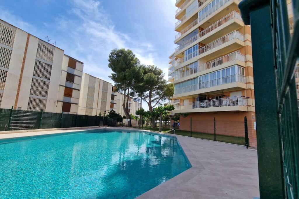 Apartamento 3 Habitaciones Con Piscina Y Vistas Al Mar بينيكاسّين المظهر الخارجي الصورة
