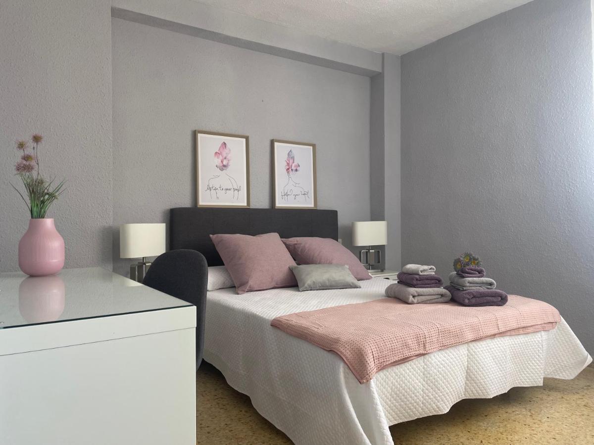 Apartamento 3 Habitaciones Con Piscina Y Vistas Al Mar بينيكاسّين المظهر الخارجي الصورة